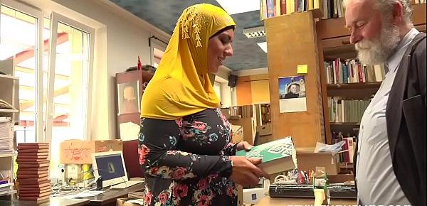  Bookstore owner fucks a happy muslim milf